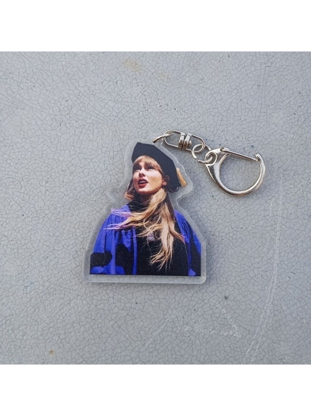 🆓 Free W/Purchase Taylor Swift Acrylic Charm Keychain NWT style 4